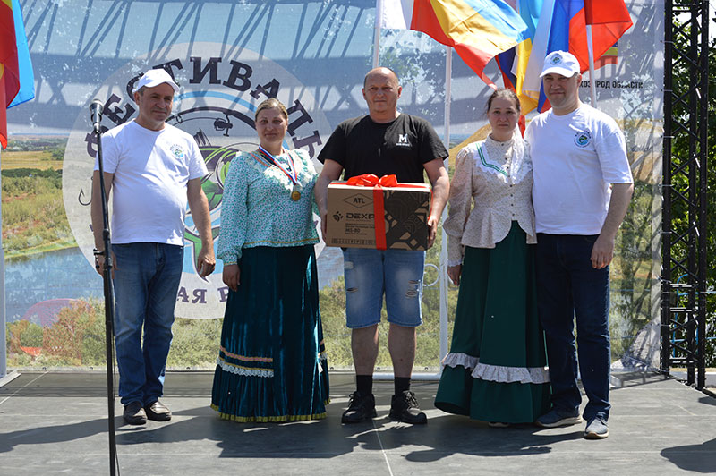 Семикаракорцы приняли участие в праздновании 115-ой годовщины со дня рождения писателя Виталия Закруткина